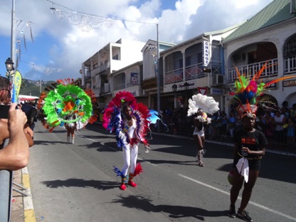 Carnival! Parade start Carnival! Parade start